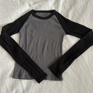 Brandy Melville Long Sleeve